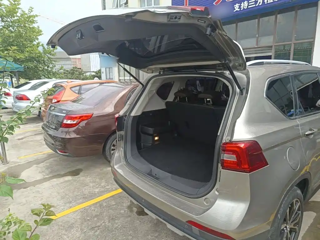 Dongfeng Fengxing Jingyi X5 2018 2017 Dynamic Series 1.5T CVT Premium