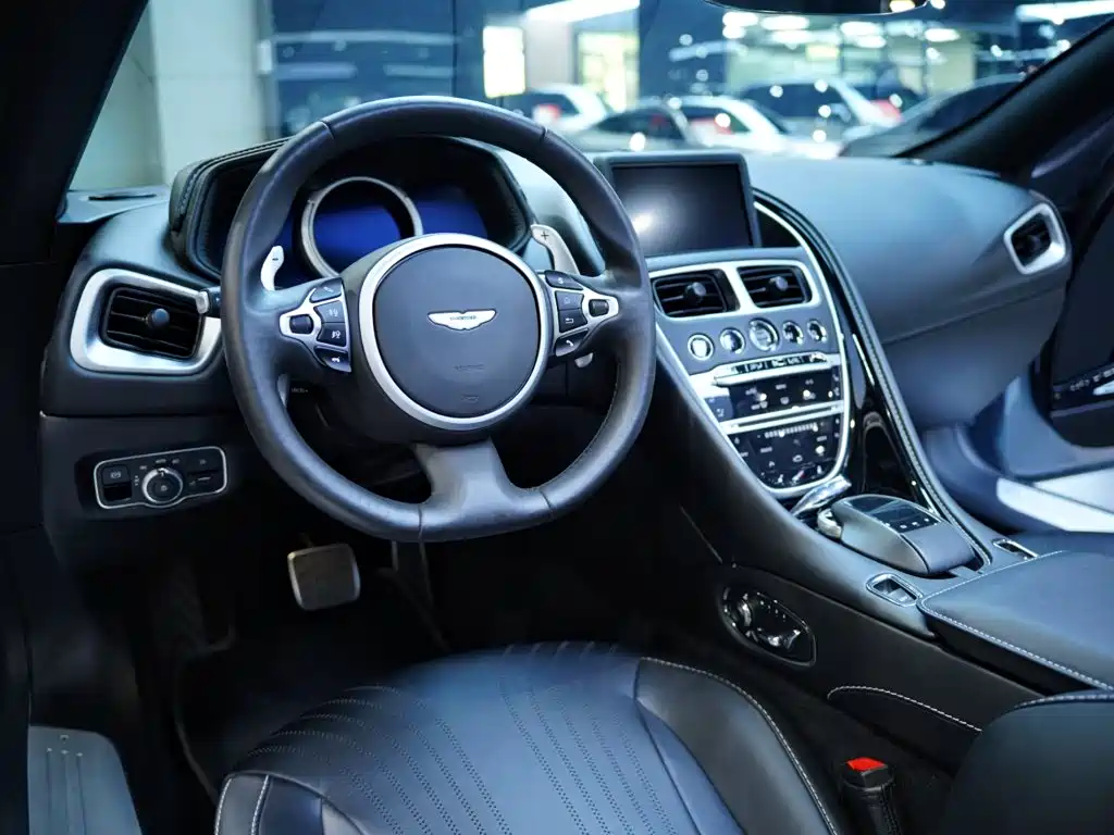 Aston Martin DB11 2021 2020 4.0T V8 Volante