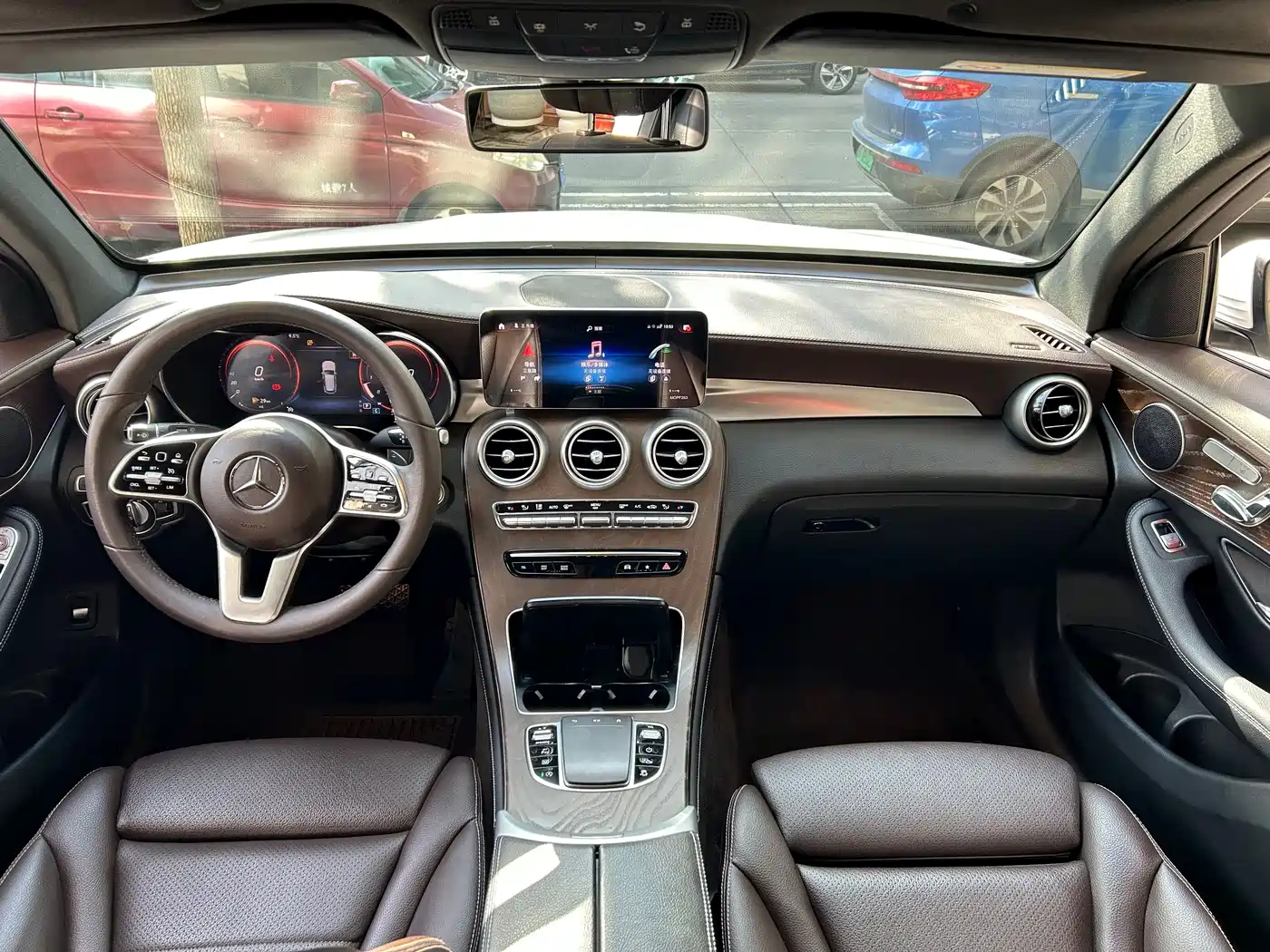 Mercedes-Benz GLC 2021 GLC 260 L 4MATIC Luxury фото 6