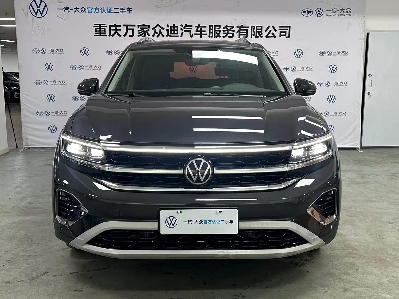 Volkswagen Talagon 2022 380TSI 4WD Luxury Premium Pro Edition 6-seater фото 2