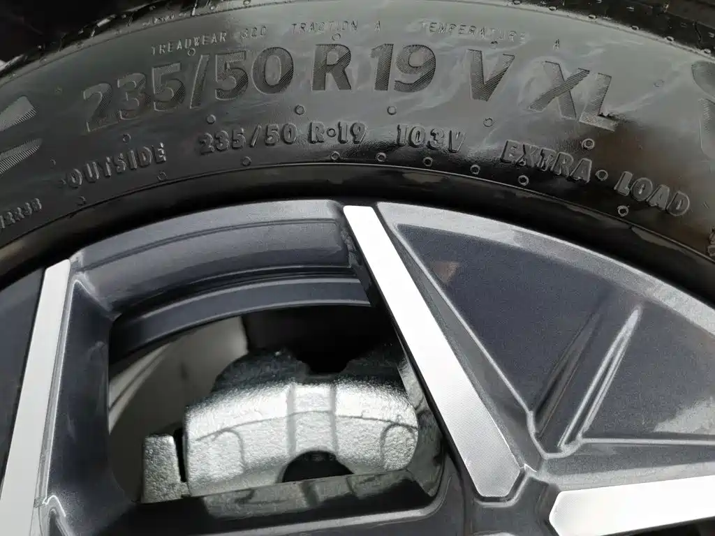 Lynk & Co Z20, миниатюра 24