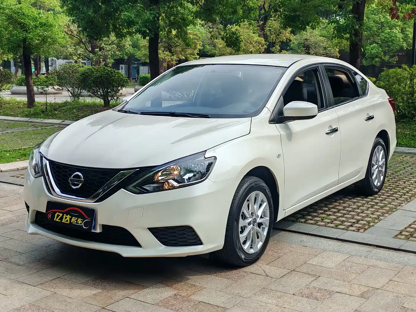 Nissan Sylphy 2024 Model Year Facelift Classic 1.6XE CVT Comfort Edition