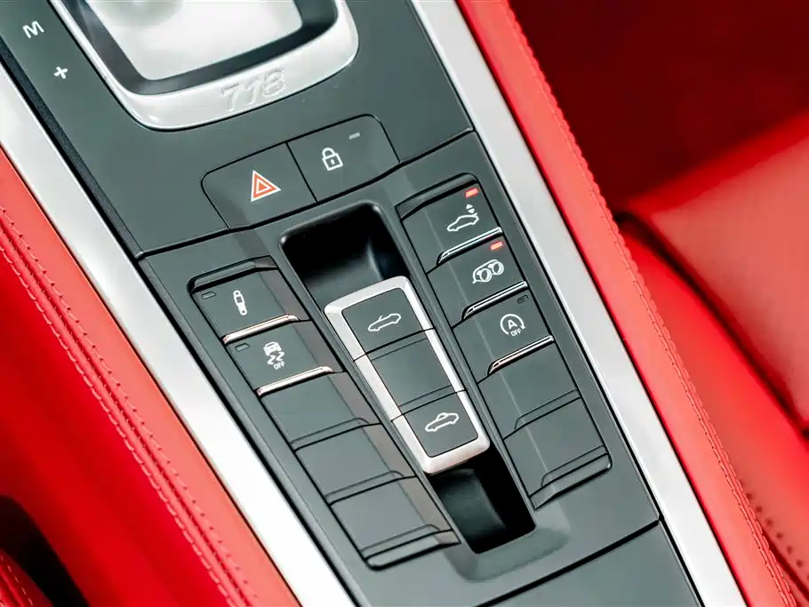 صورة 14 - Porsche 718