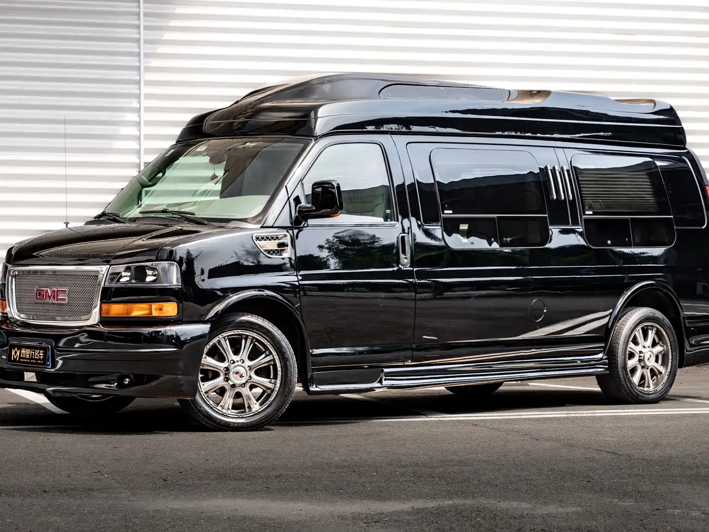 GMC Savana 2011 2011 Model 6.0L Business Star 7-seater