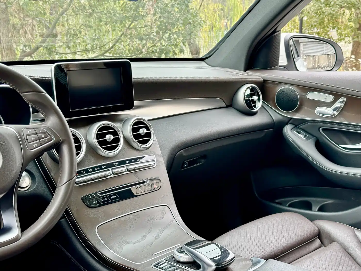 Mercedes-Benz GLC 2017 GLC 300 4MATIC Dynamic фото 20