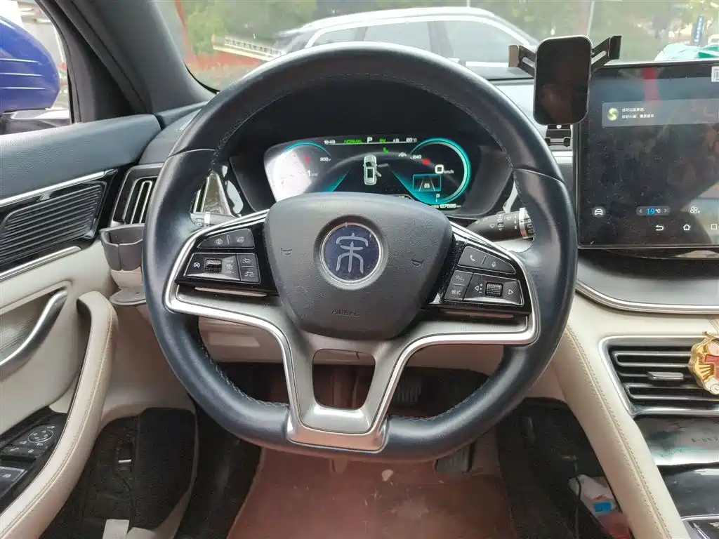 BYD Song PLUS PHEV 2021 DM-i 110KM Flagship PLUS фото 3