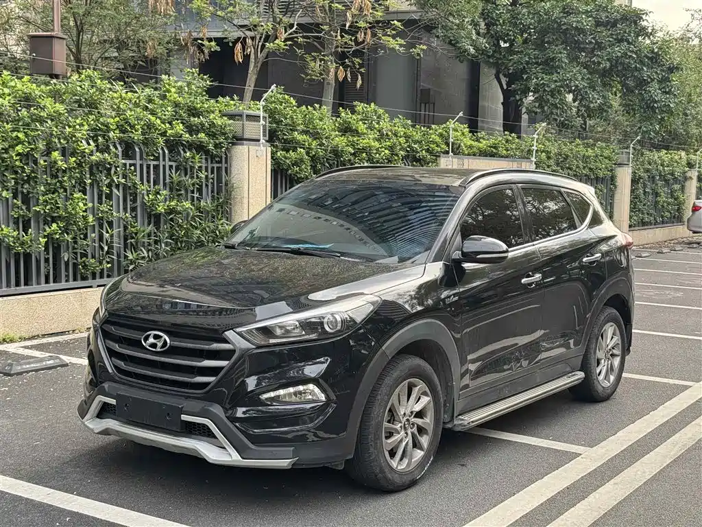 Hyundai Tucson 2015 1.6T Dual Clutch 2WD Smart