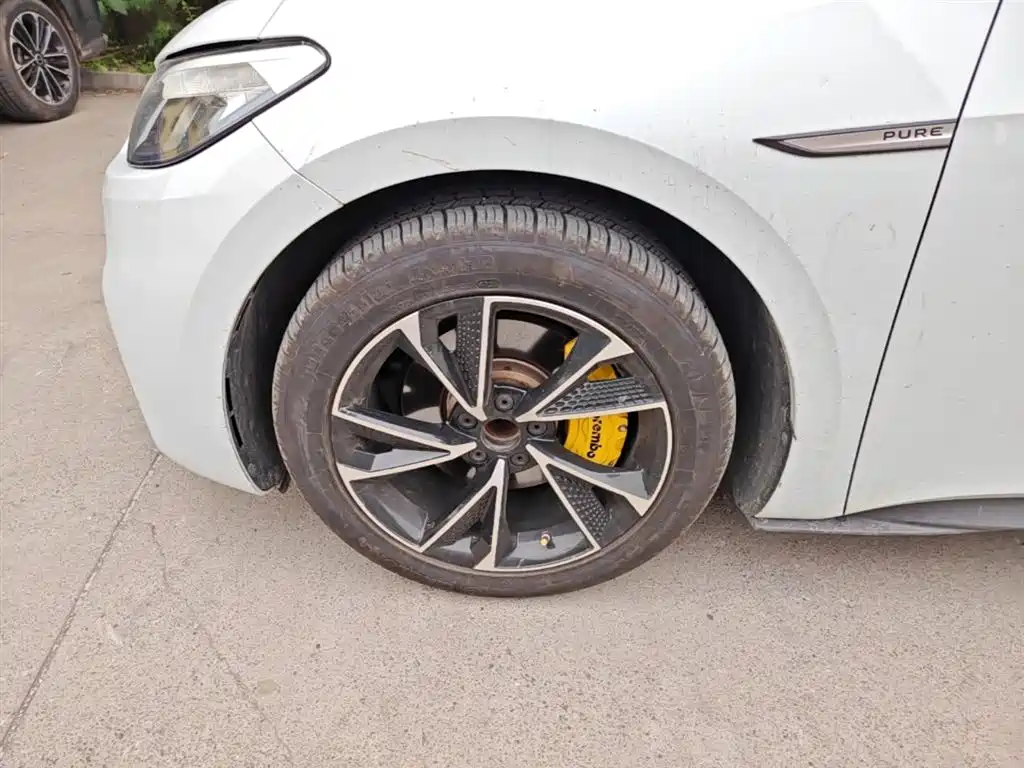 Volkswagen ID.3 2023 Upgraded Pure Intelligence Edition фото 23