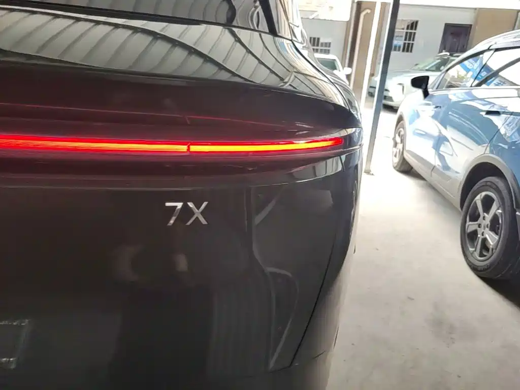 ZEEKR 7X 2024 2025 Model 75kWh RWD Smart Driving Edition