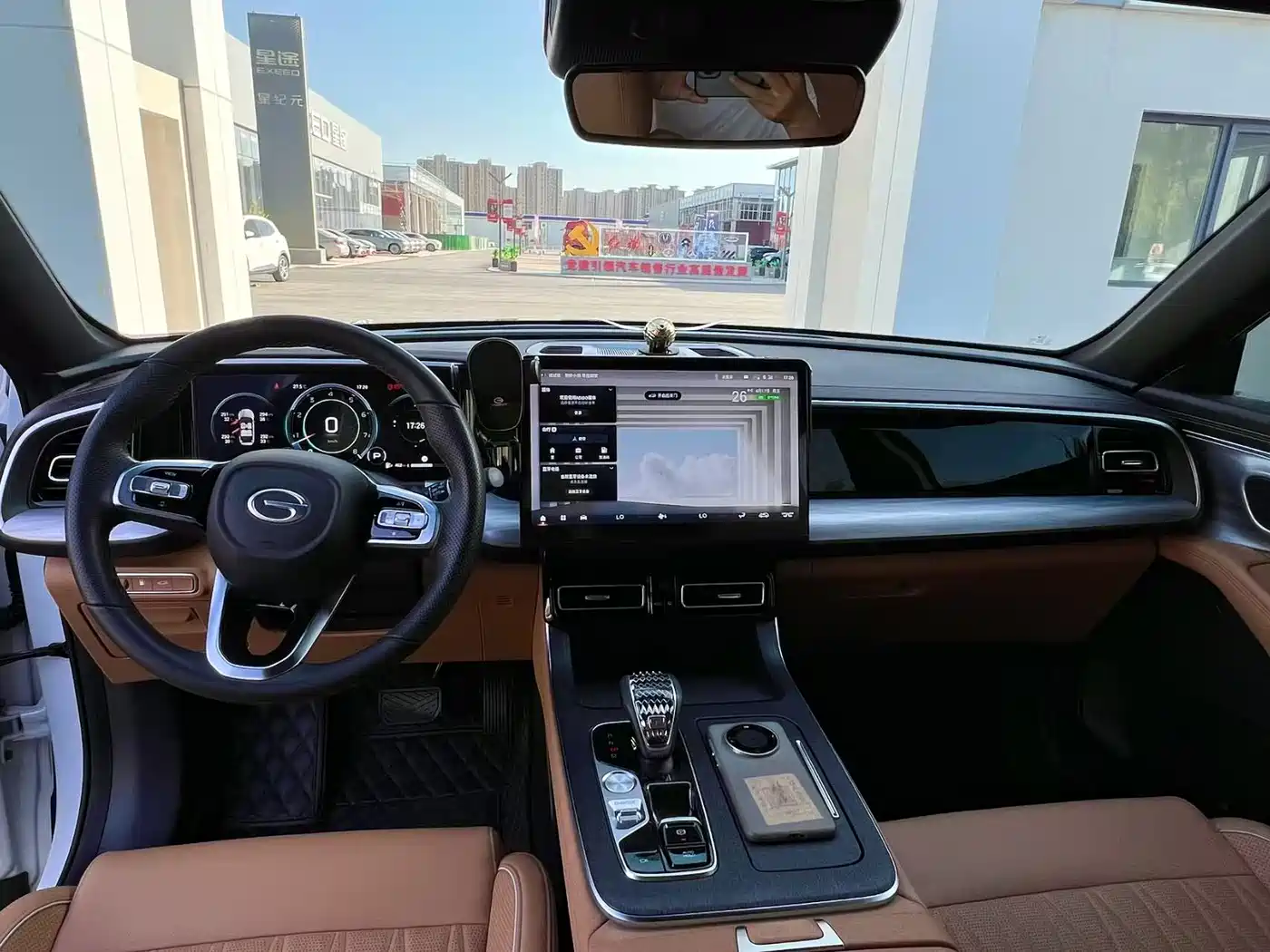 GAC Trumpchi Trumpchi GS8 2023 Pilot Series 2.0TGDI 4WD Glory Edition (5-seater) фото 5