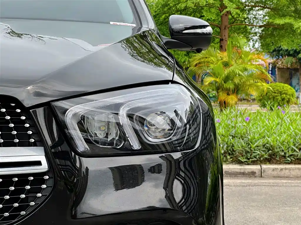 Mercedes-Benz GLE Coupe 2020 GLE 350 4MATIC Coupe SUV Fashion фото 34