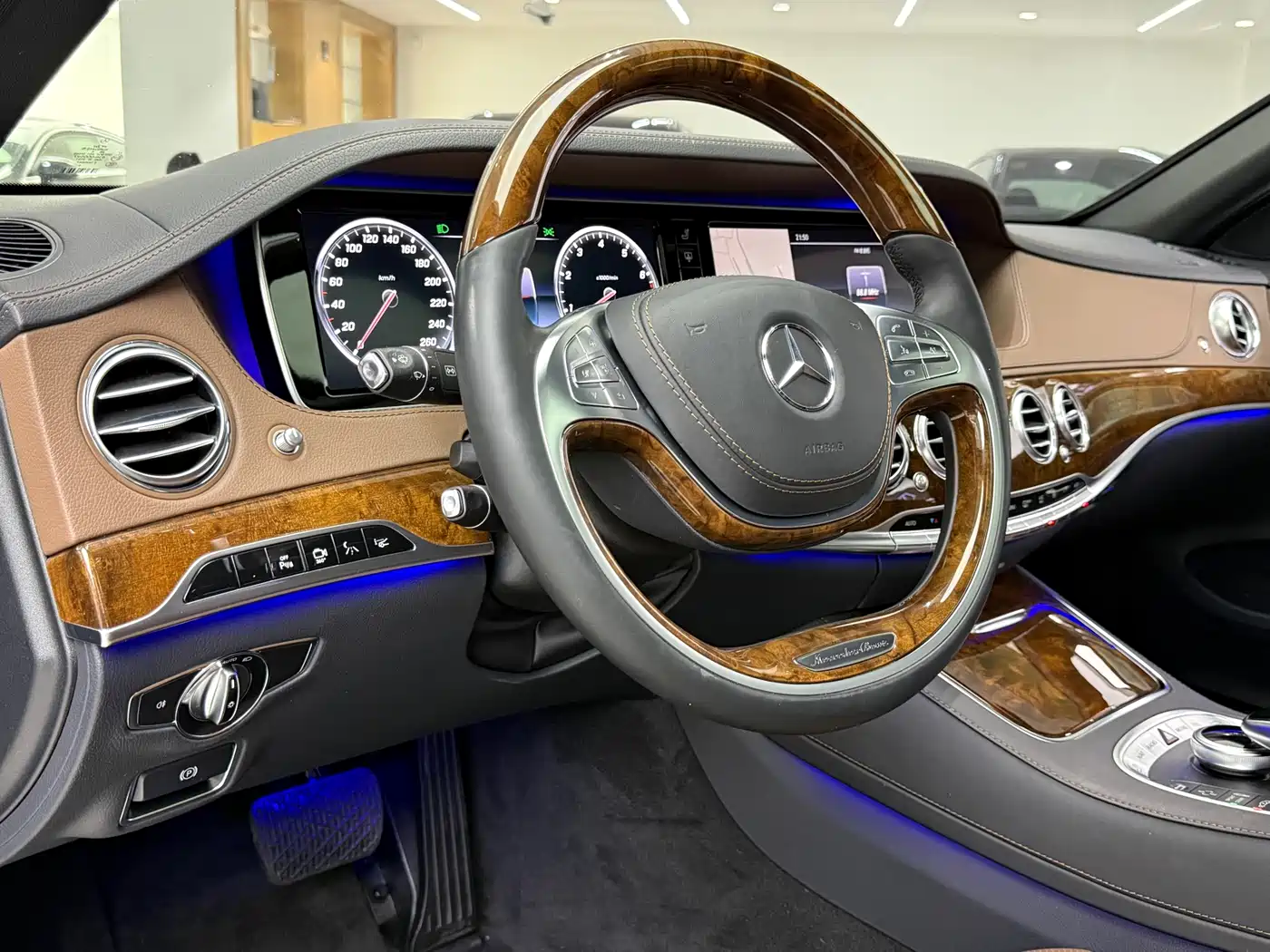 Mercedes-Benz S-Class 2014 S 500 L 4MATIC фото 13