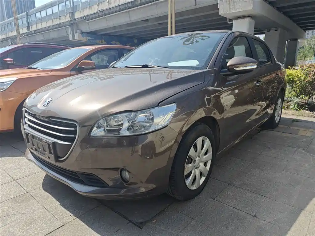 Peugeot 301 2016 1.6L Manual Comfort Edition