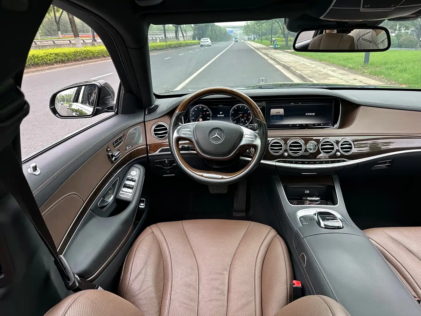 Mercedes-Benz Maybach S-Class 2015 S 400 4MATIC фото 9
