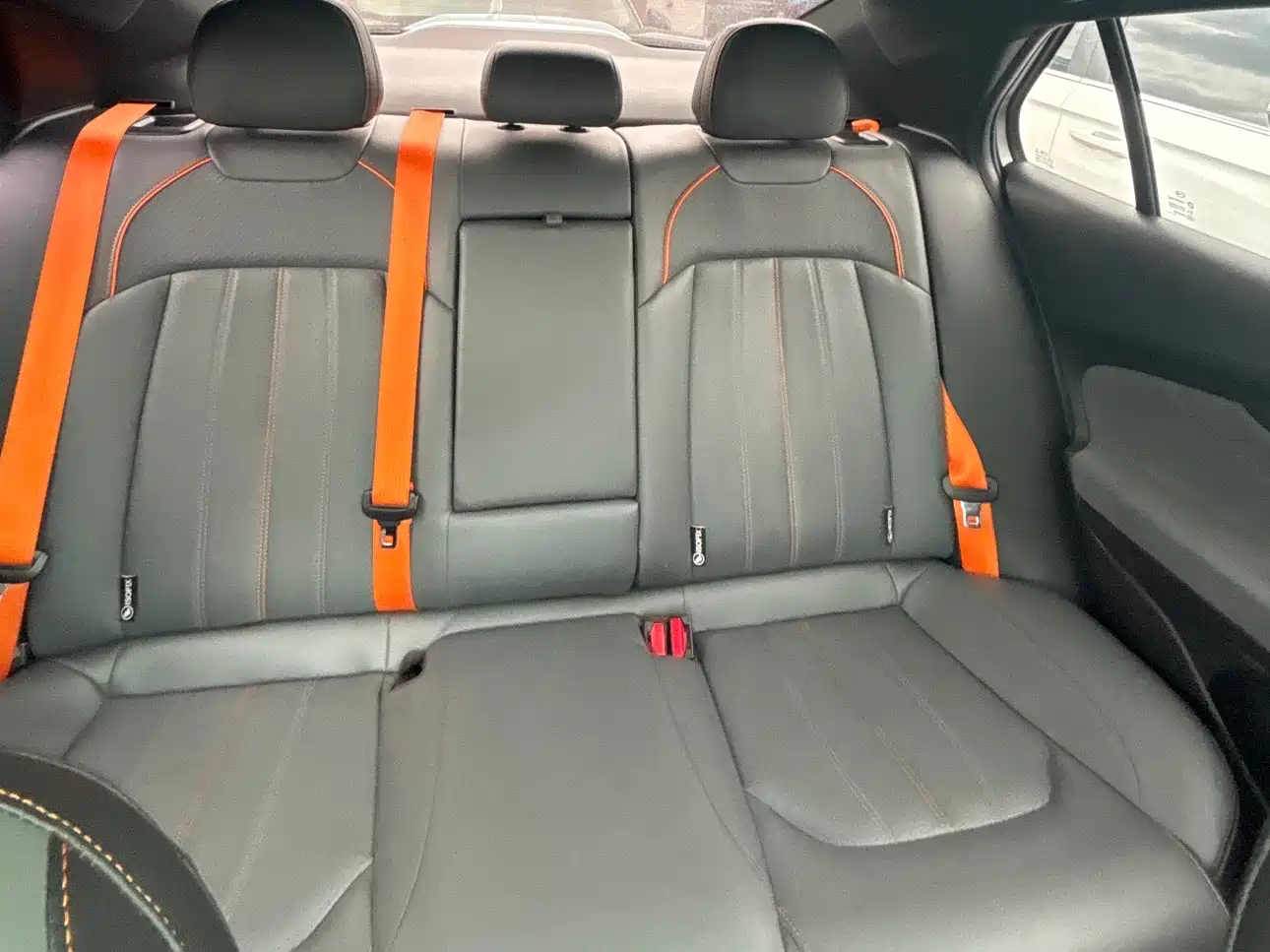 GAC Trumpchi Trumpchi Emkoo 2022 270T DCT J16 R-style Track Edition фото 14