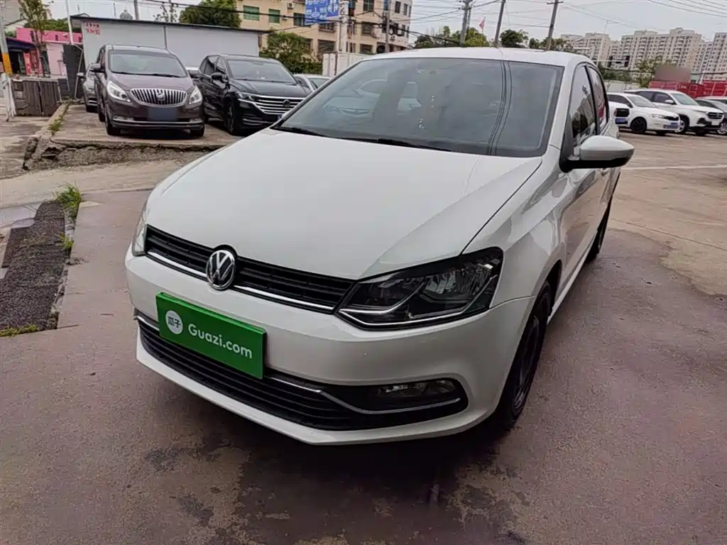 Volkswagen Polo 2016 1.6L Automatic Comfort