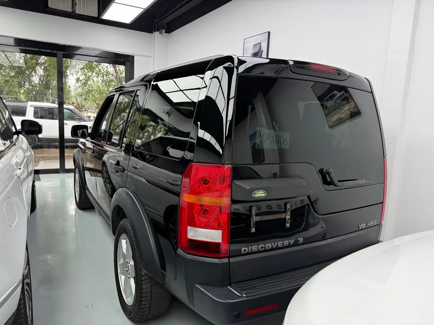 Land Rover Discovery 2005 Model 4.4 V8 HSE фото 5