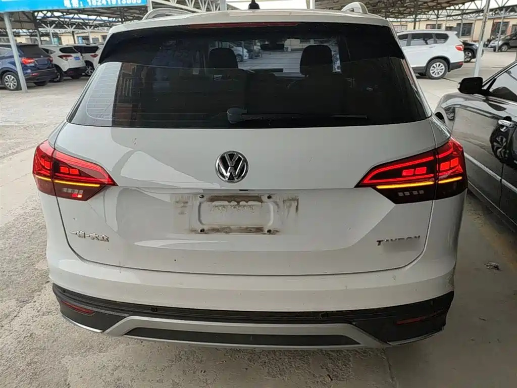 Volkswagen Tayron 2020 330TSI 2WD Luxury Smart Edition фото 6
