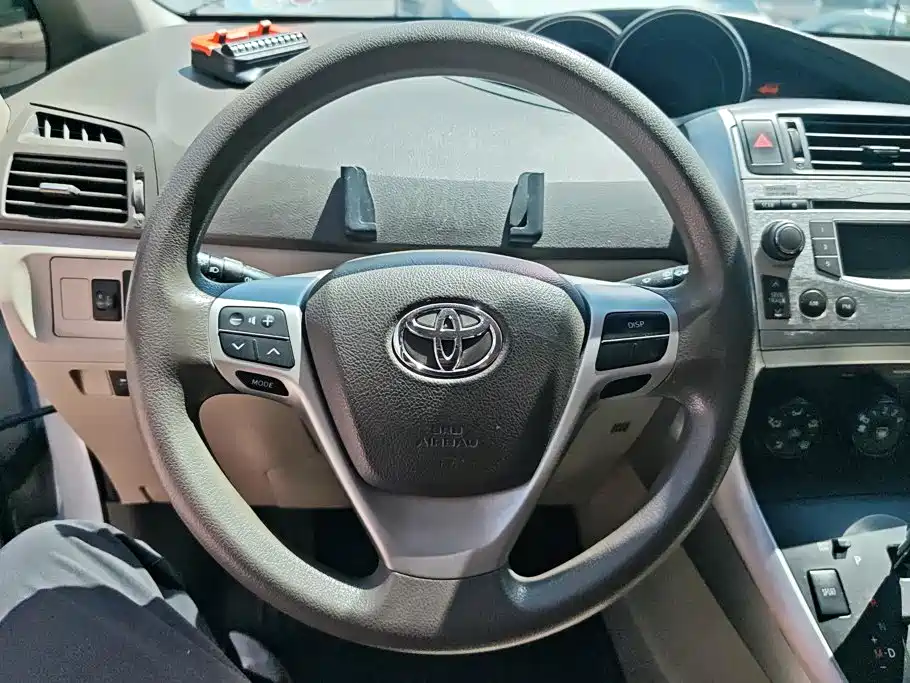 Photo 15 - Toyota E'Z