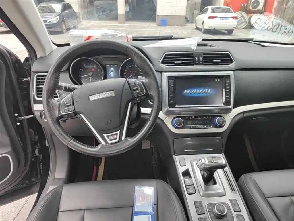 Haval H6 Coupe 2017 Red Label 2.0T Automatic 2WD Elite фото 10