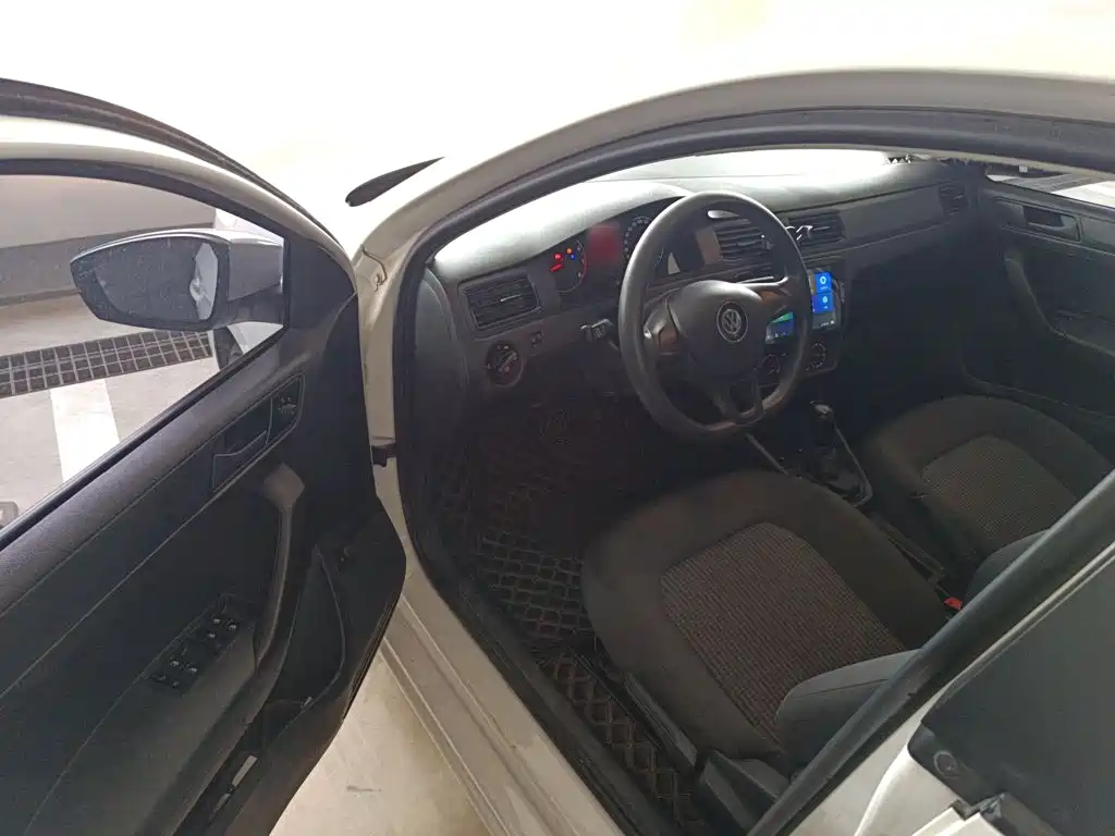 Photo 12 - Volkswagen Santana