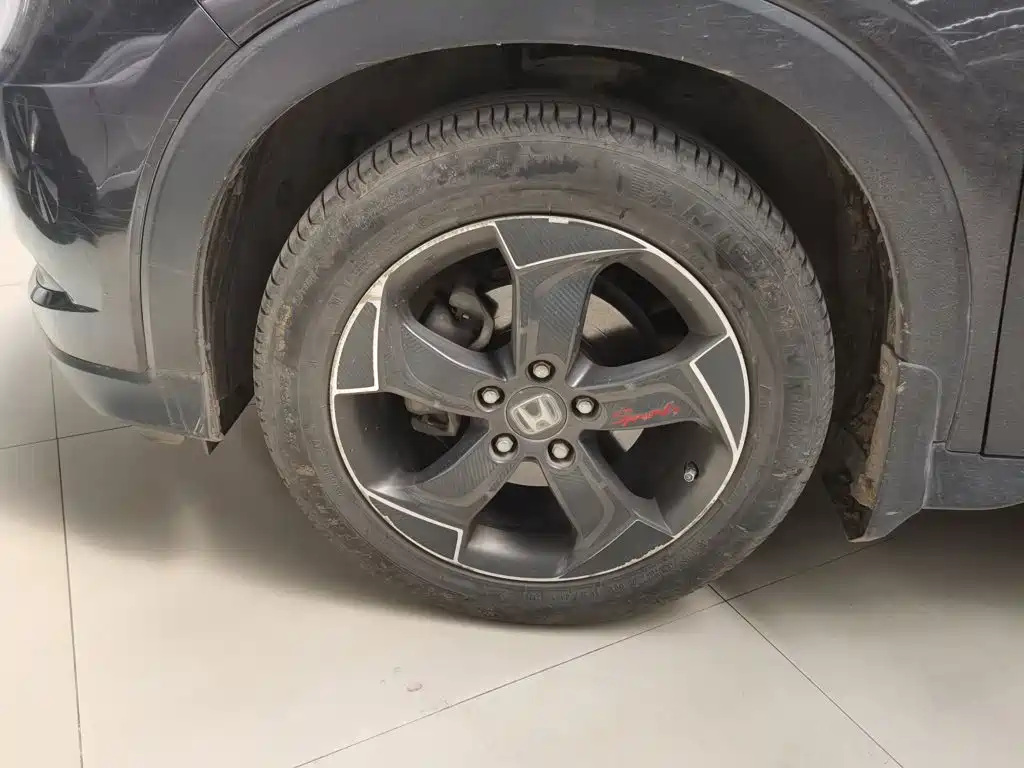 Honda Vezel 2015 2015 1.8L CVT FWD Luxury