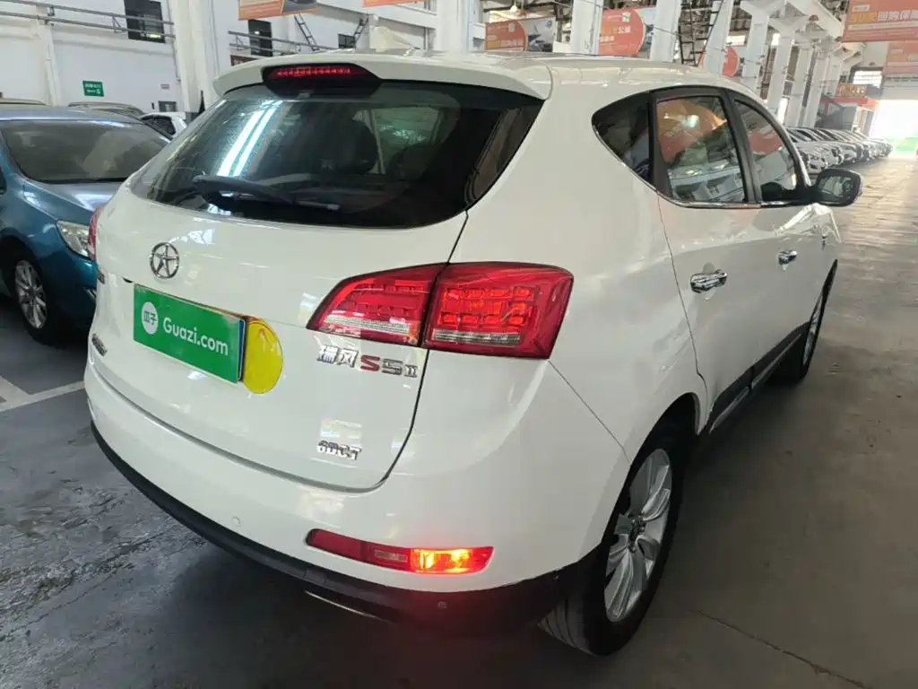 JAC Refine S5 2016 2015 1.5T Automatic Luxury
