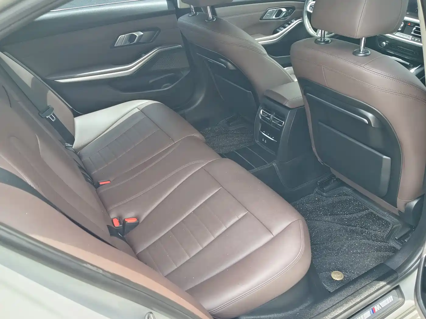 BMW 3 Series 2021 320Li M Sport Package фото 5