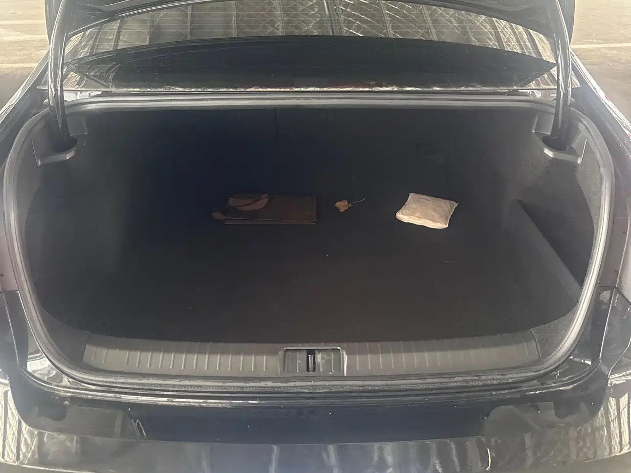 Volkswagen Magotan 2025 Popular Edition 280TSI DSG Comfort фото 15