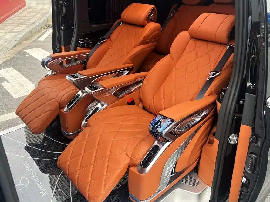Mercedes-Benz Vito 2021 2.0T Business Edition 7-seater фото 5