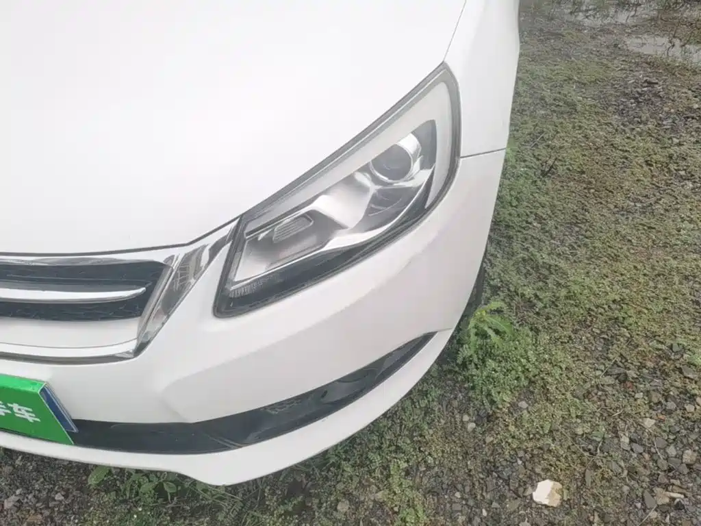 Chery Arrizo 7 2015 2015 1.6L Manual Zhishang Edition