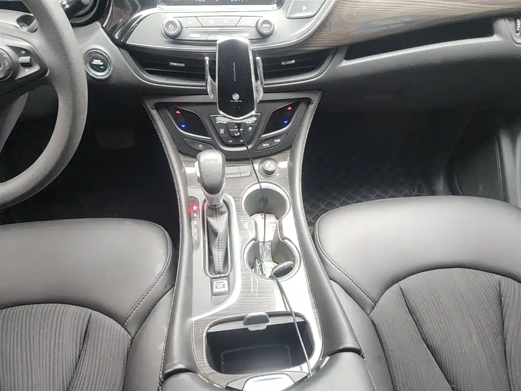 Buick Envision Plus 2019 20T 2WD Leading Type China V фото 14
