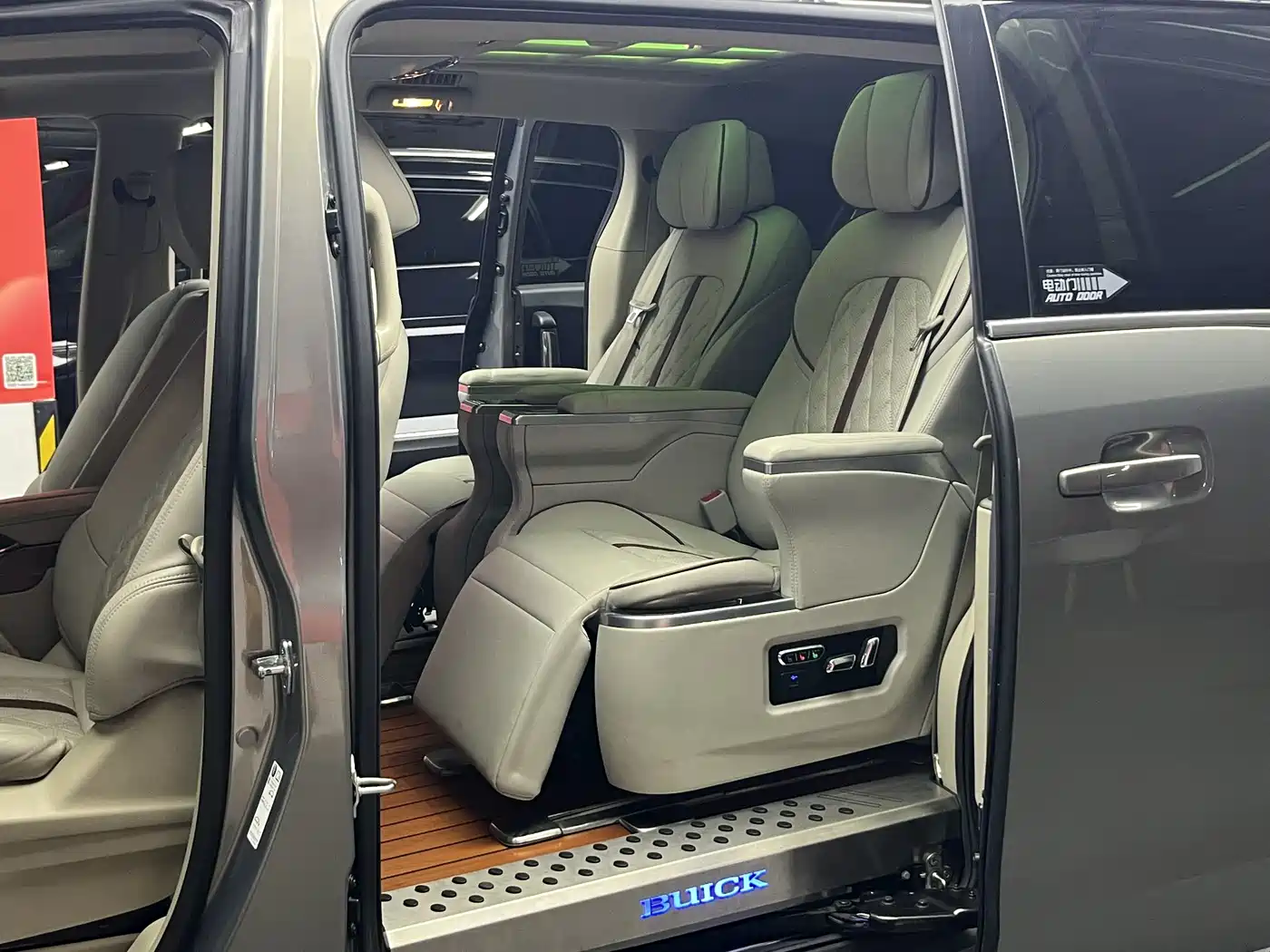 Buick GL8 2018 28T Comfort China VI фото 21
