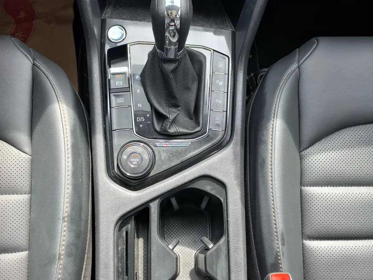 Volkswagen Tharu 2021 330TSI 4WD Luxury Plus фото 17