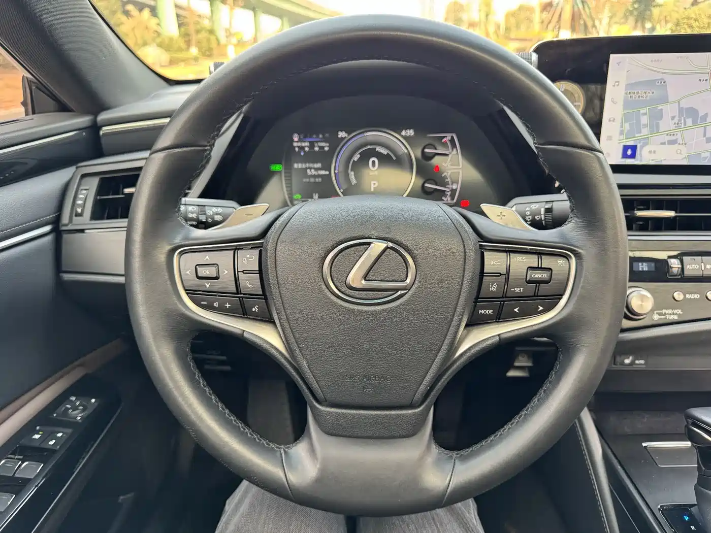 Lexus ES 2022 300h Excellence Edition фото 3
