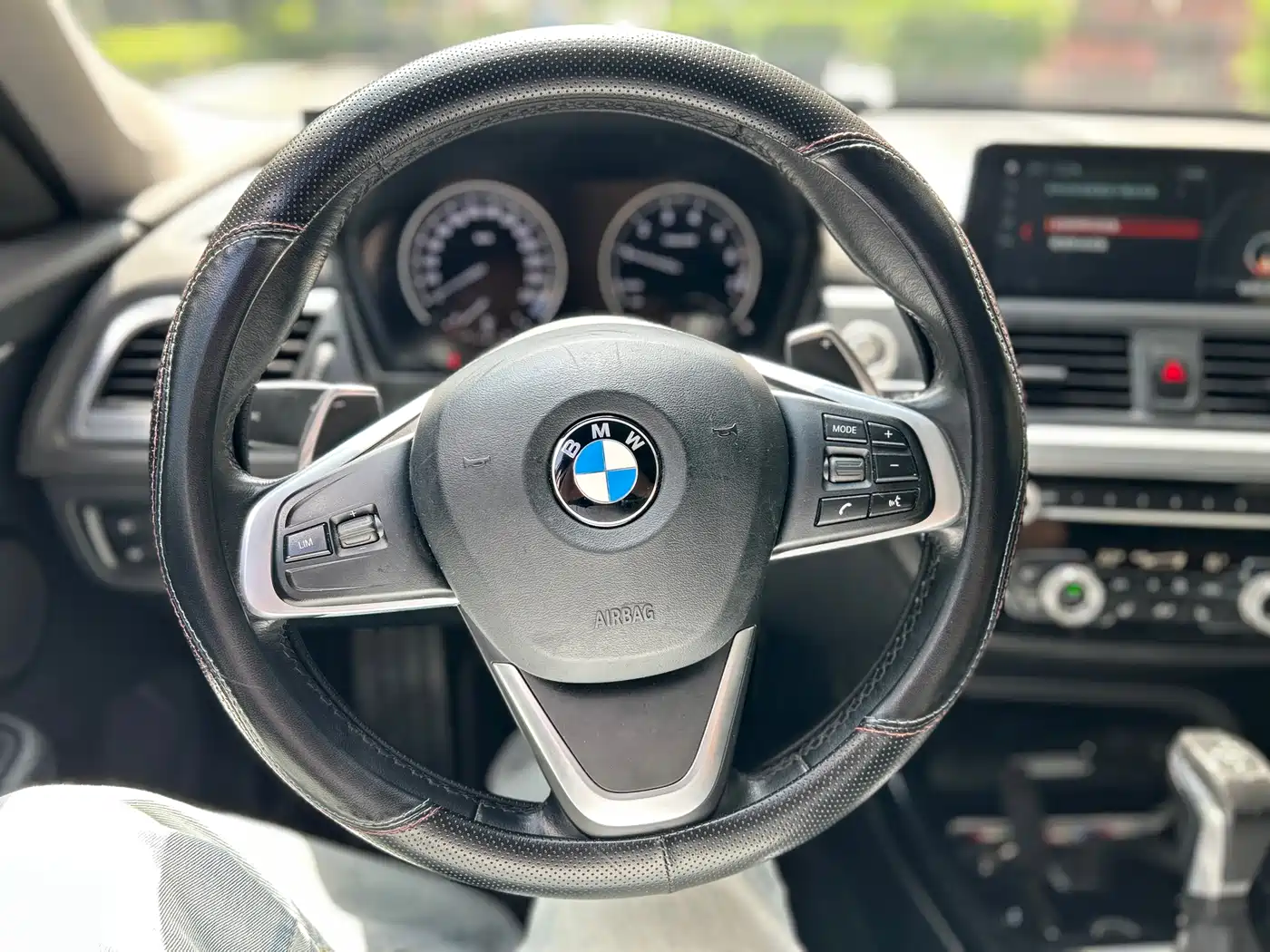 BMW 1 Series 2018 120i Design Package фото 10