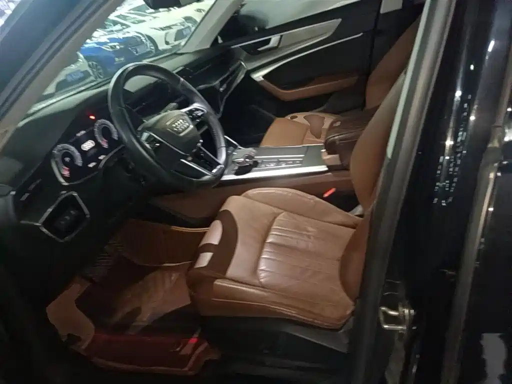 Audi A6L 2019 40 TFSI Luxury Elegance фото 15