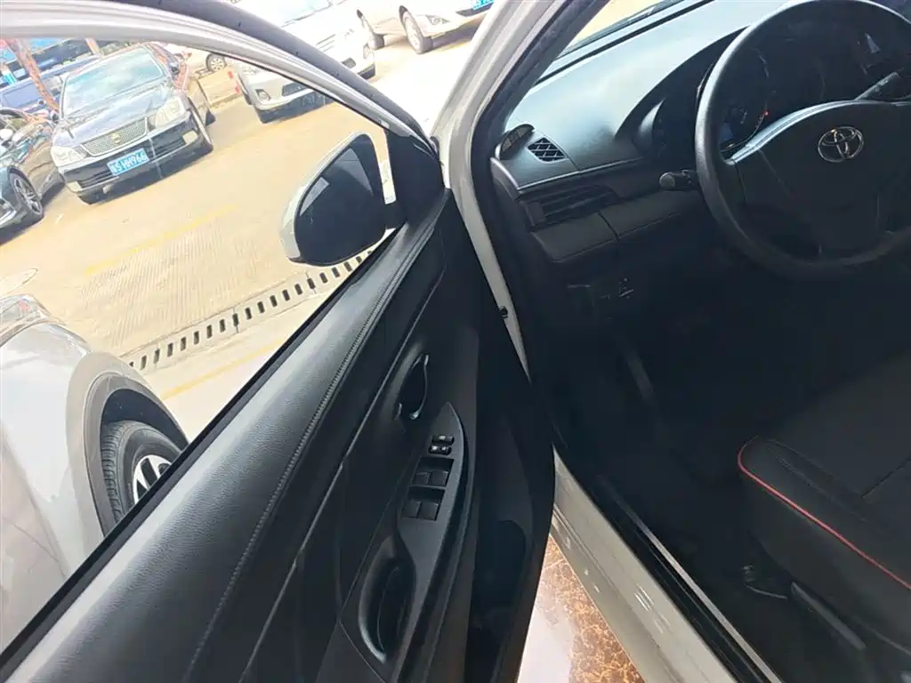 Toyota YARiS L Zhi Xuan 2016 Facelift 1.5E CVT Charming Edition фото 16