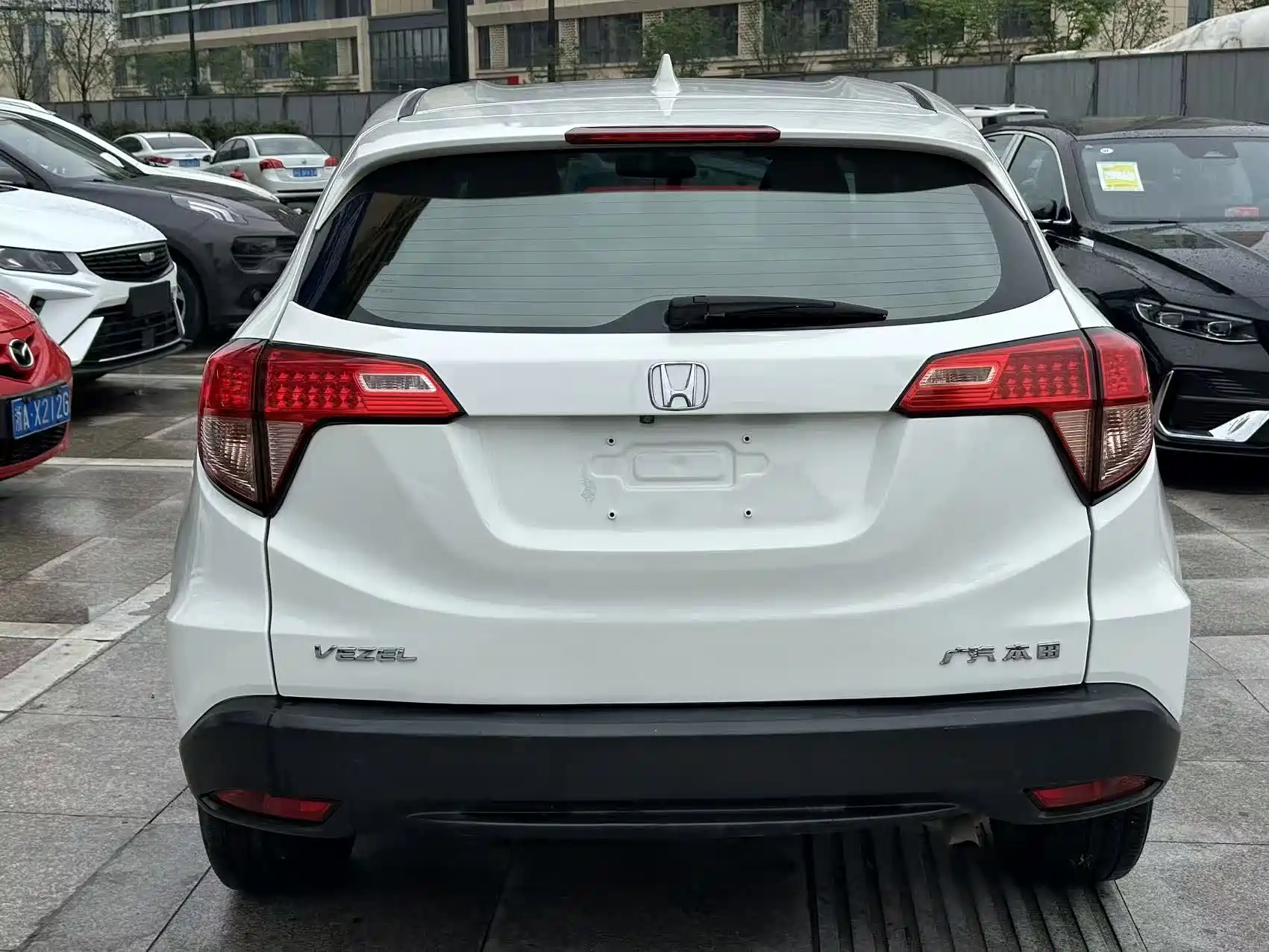 Photo 4 - Honda Vezel