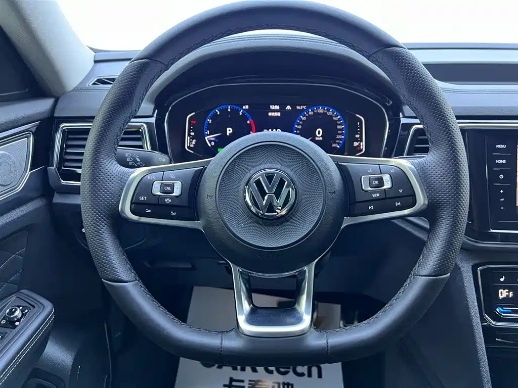 VOLKSWAGEN TOURANG