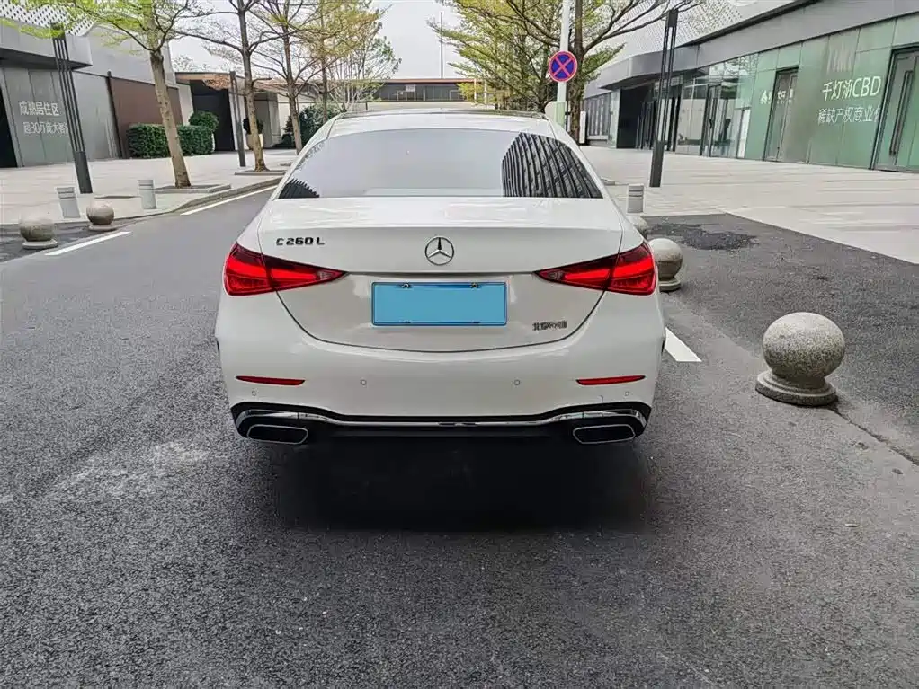 MERCEDES-BENZ C CLASS