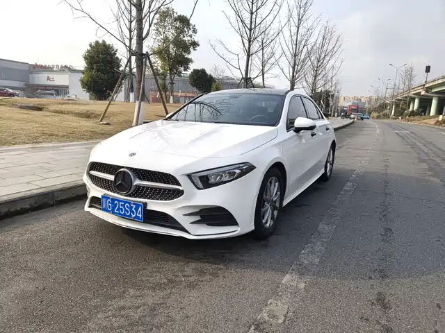 MERCEDES-BENZ A CLASS