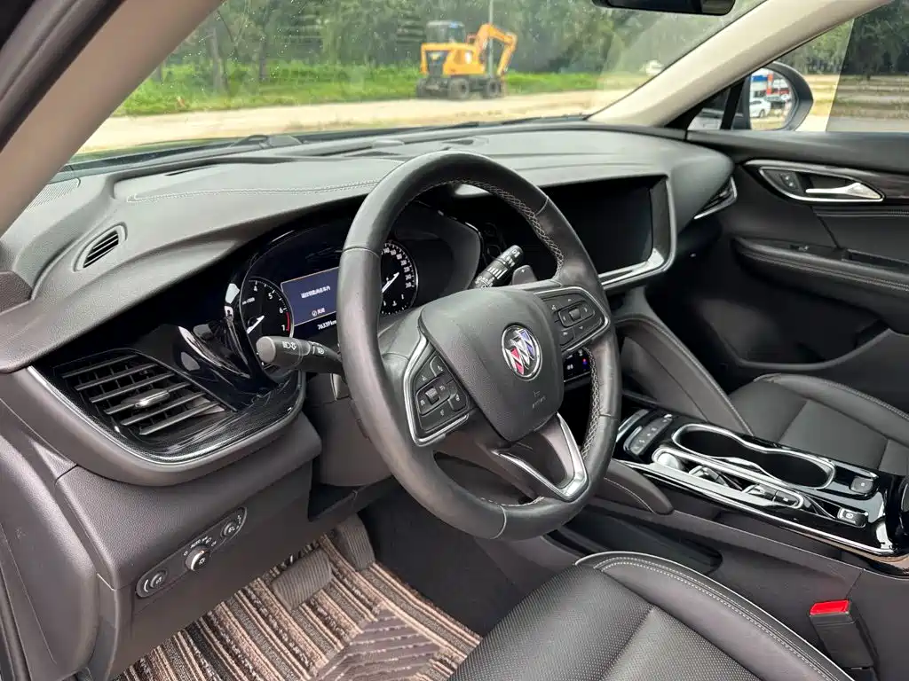 Photo 14 - Buick Envision Plus