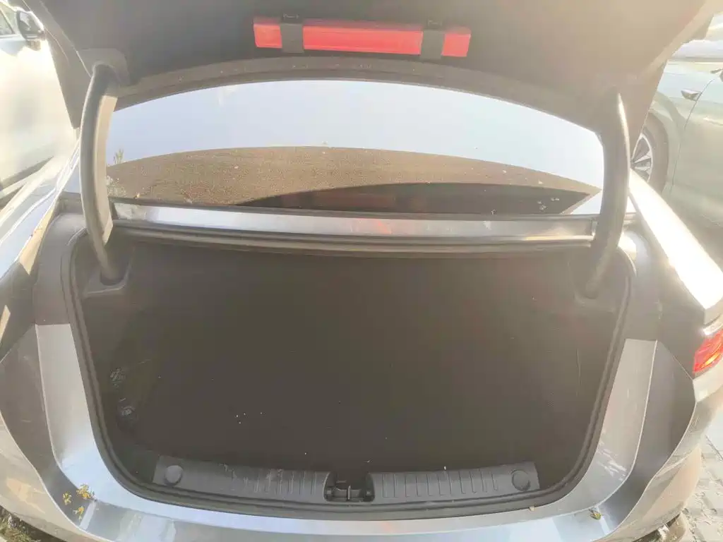 BYD Han L 2026 2025 EV AWD LiDAR Flagship