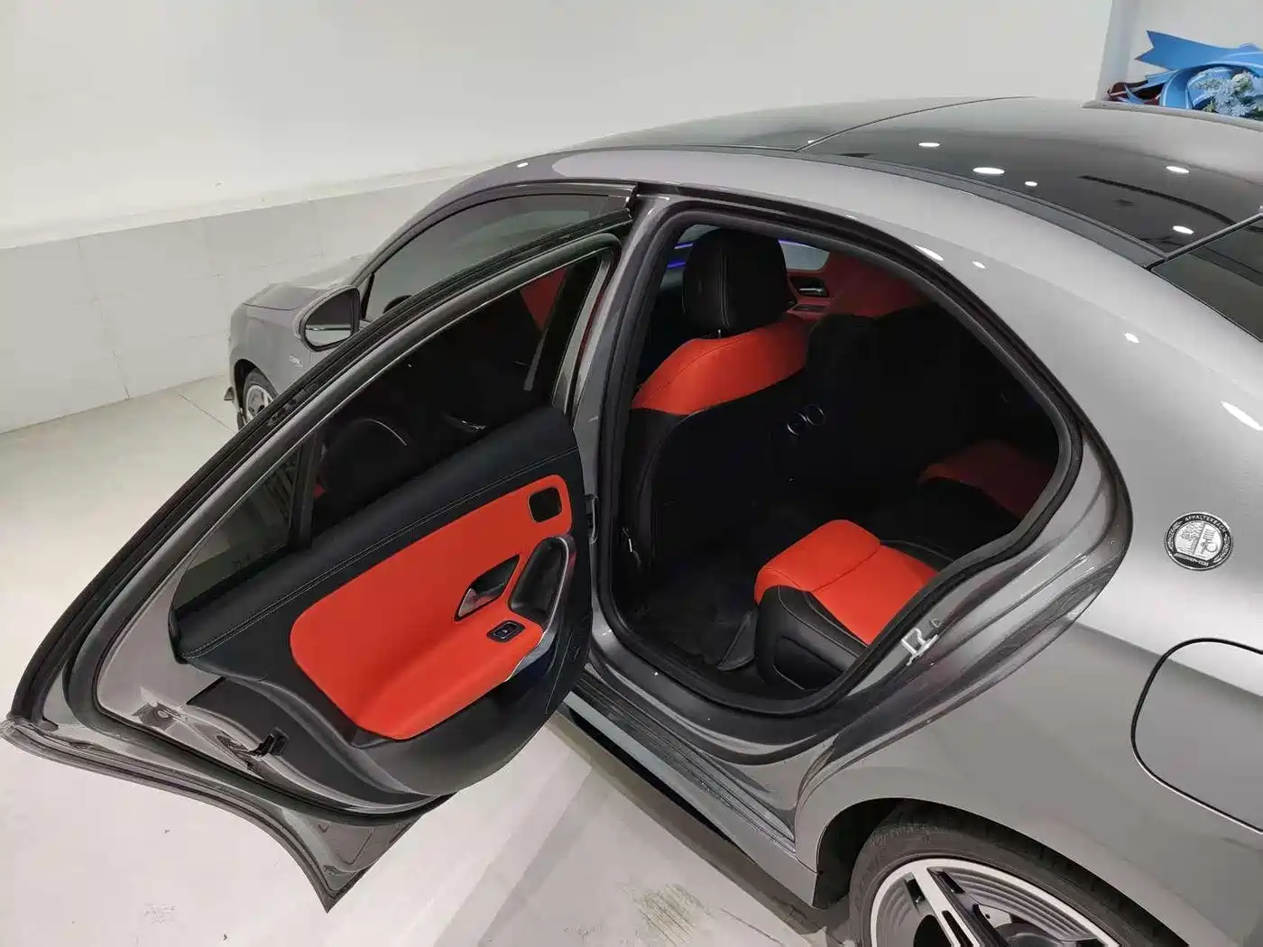 Mercedes-Benz A-Class AMG 2025 AMG A 35 L 4MATIC фото 18