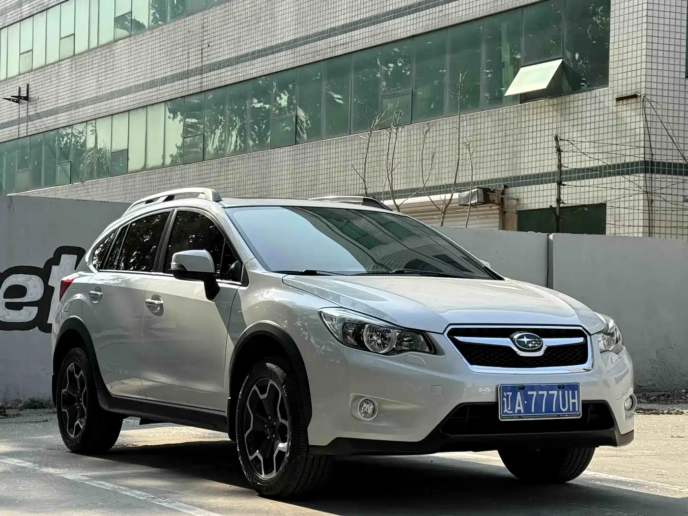 Subaru XV 2012 2.0i Luxury Edition фото 3