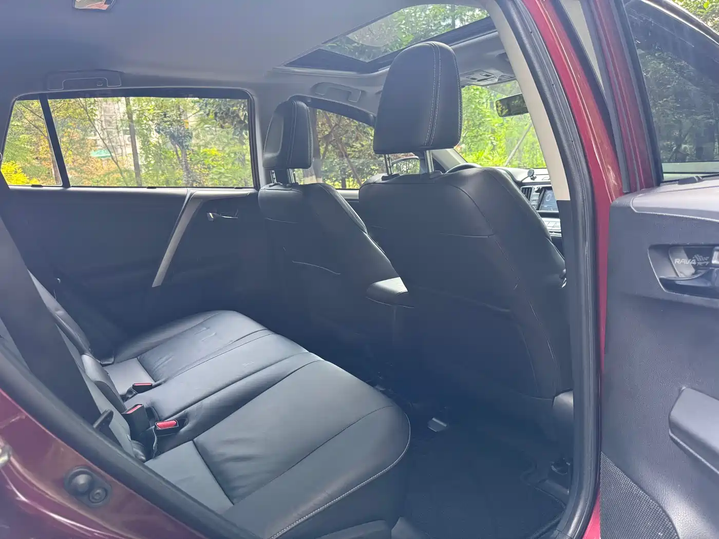 Toyota RAV4 Rongfang 2016 2.0L CVT 2WD Smart (China V) фото 15