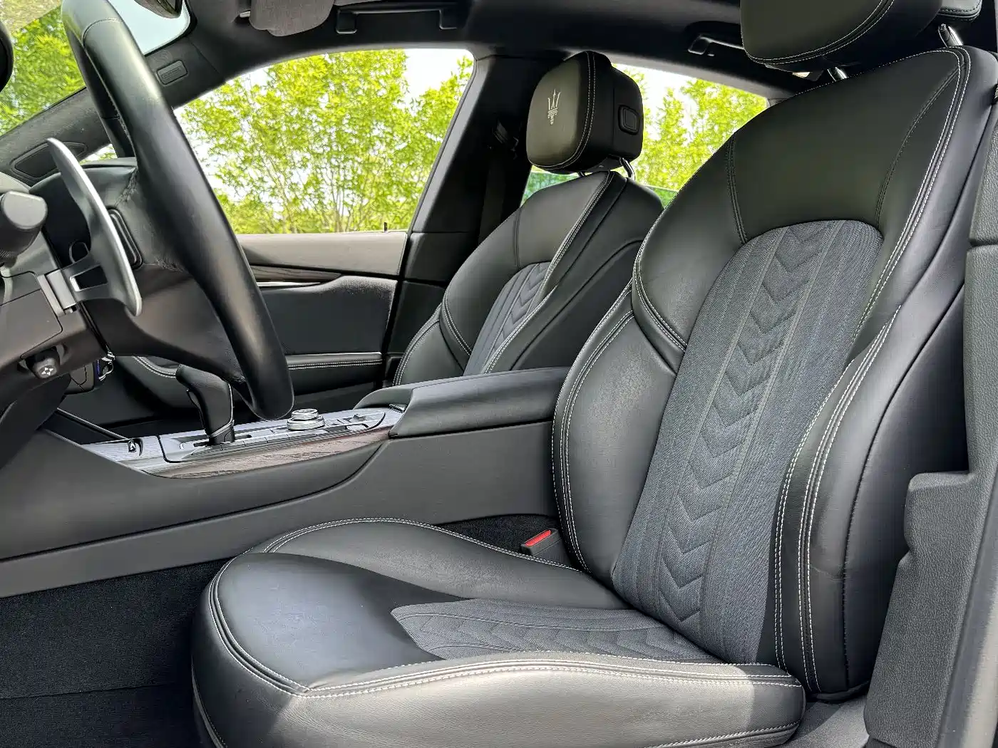 Maserati Levante 2018 3.0T Luxury Zegna Edition фото 12