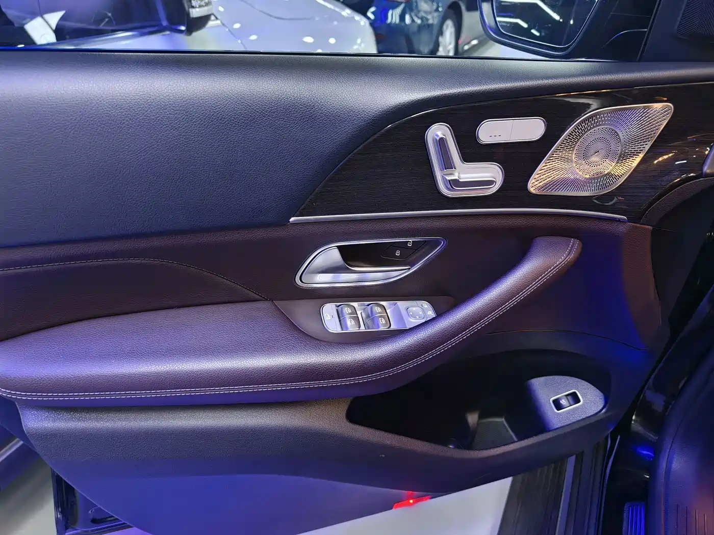 Mercedes-Benz GLE 2022 GLE 350 4MATIC Dynamic фото 7