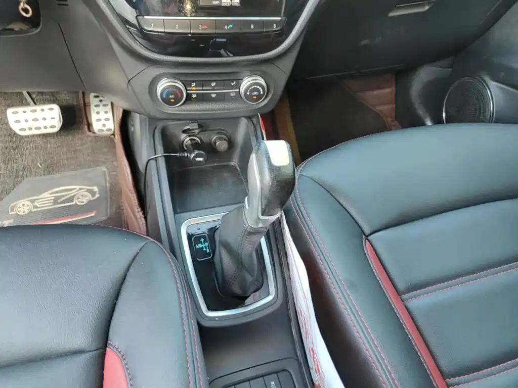 Haval H1 2015 2015 1.5L AMT Luxury